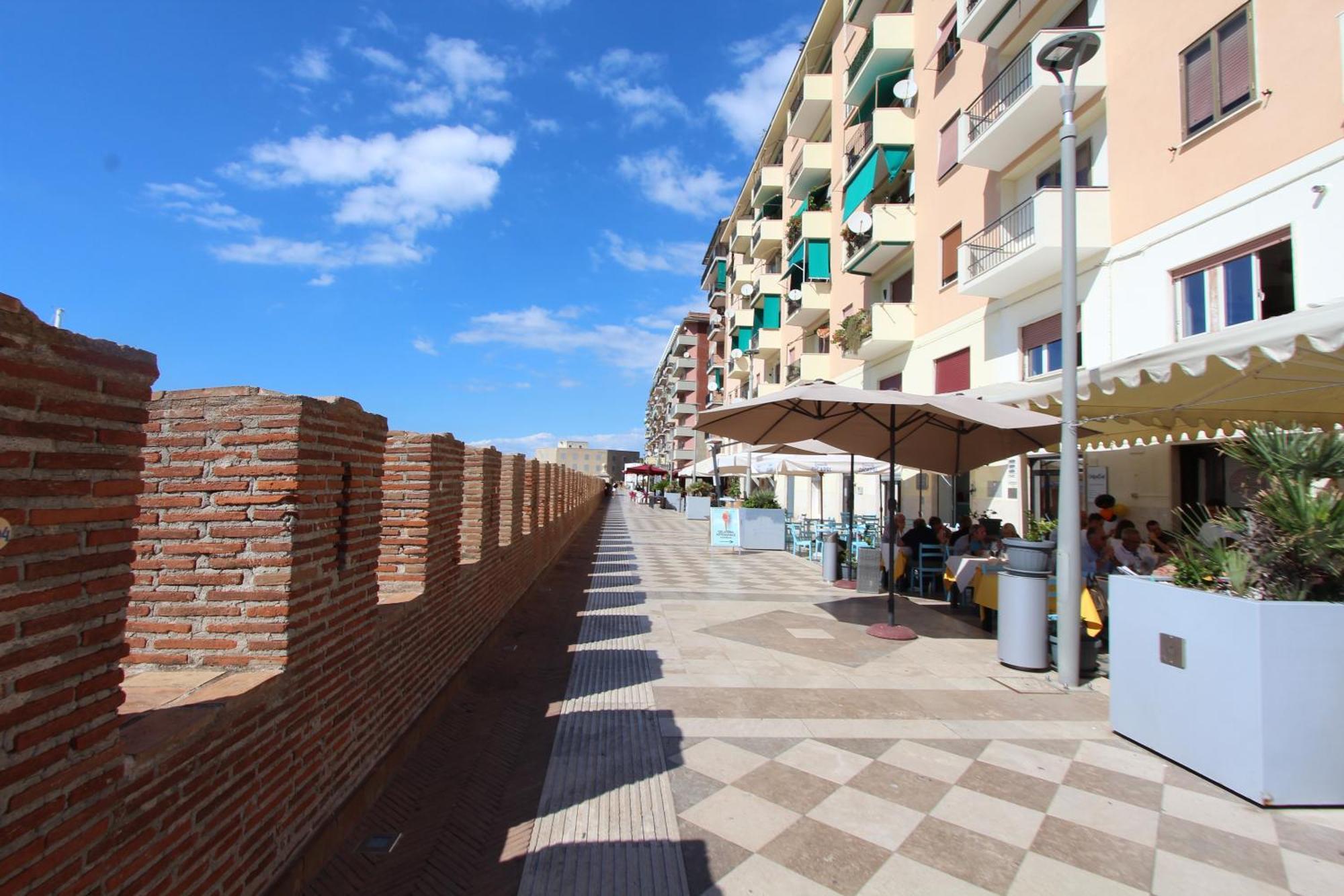 La Dolce Vita Civitavecchia Exterior foto